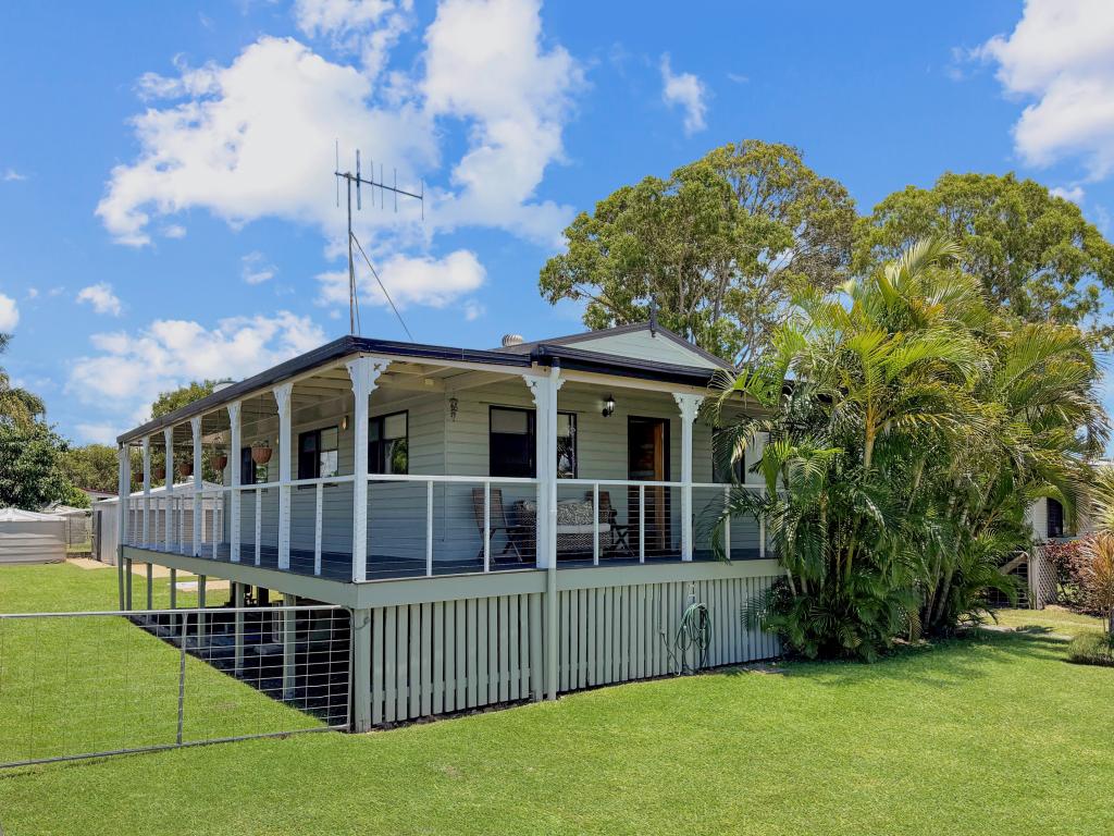 4 Scrimshaw Pl, Boonooroo, QLD 4650