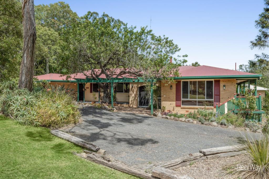 16 Crebra Cres, Top Camp, QLD 4350