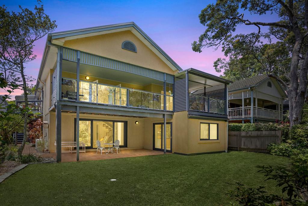 23 Crystal Dr, Sapphire Beach, NSW 2450