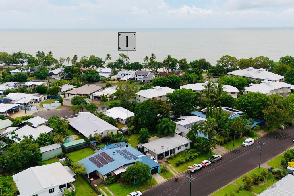 1/16 Guava St, Holloways Beach, QLD 4878