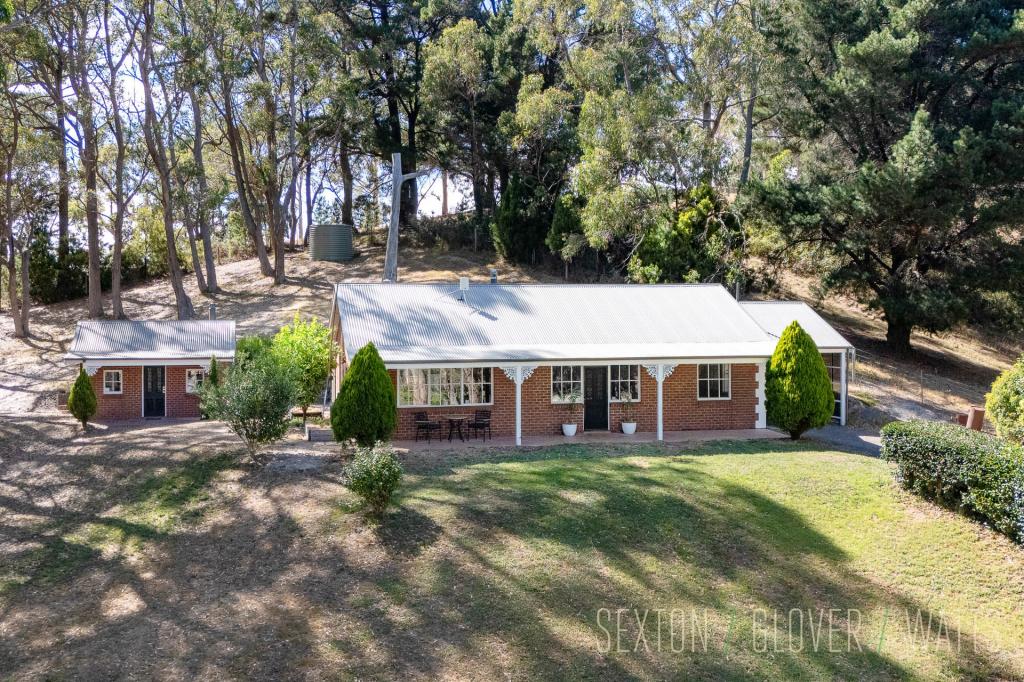 30 Parish Hill Rd, Carey Gully, SA 5144