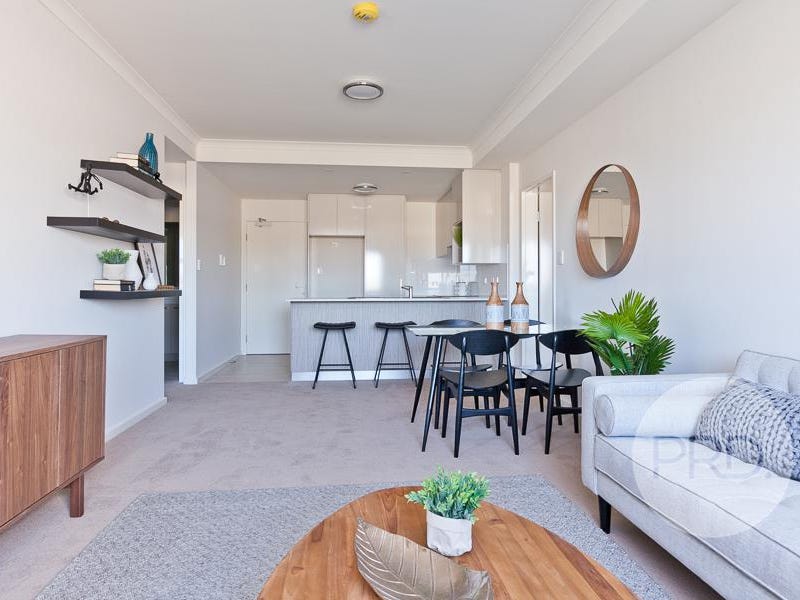14/1 Kentucky Ct, Cockburn Central, WA 6164