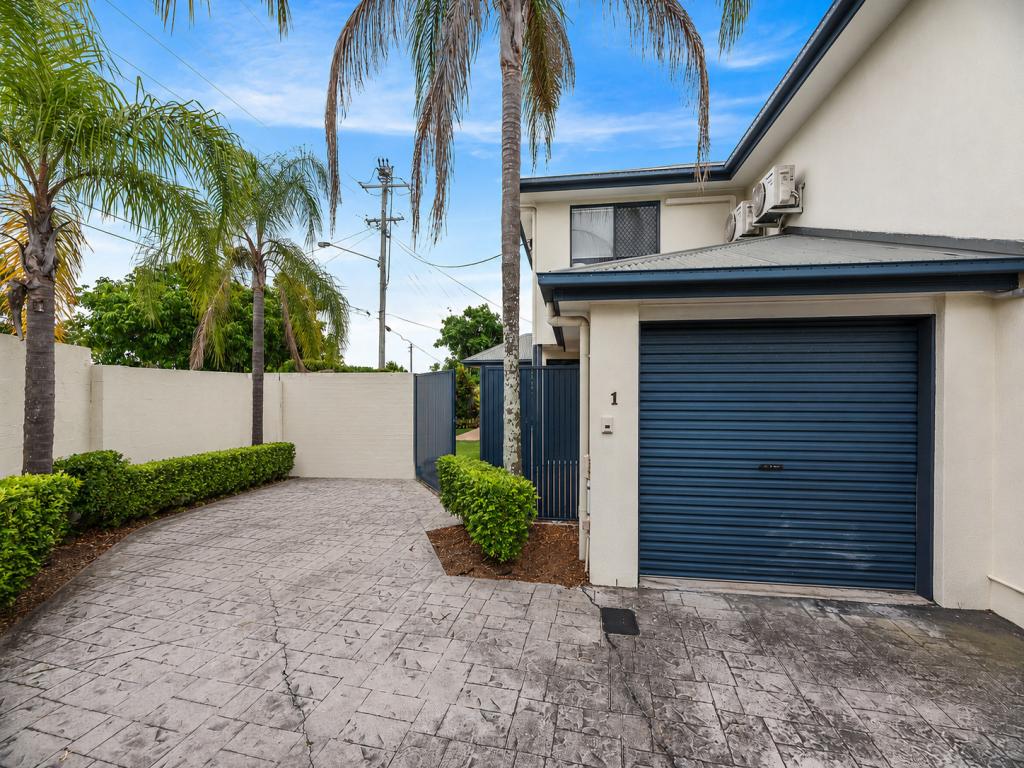 1/404 Upper Cornwall St, Coorparoo, QLD 4151