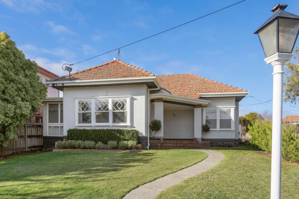 16 Oloughlan St, Ormond, VIC 3204