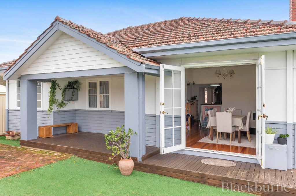 6 Lang St, Brentwood, WA 6153