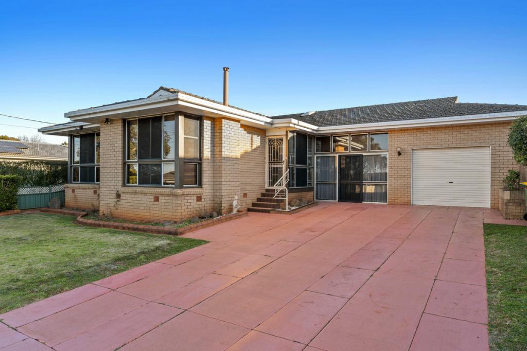 20 Corriedale Cres, Harristown, QLD 4350