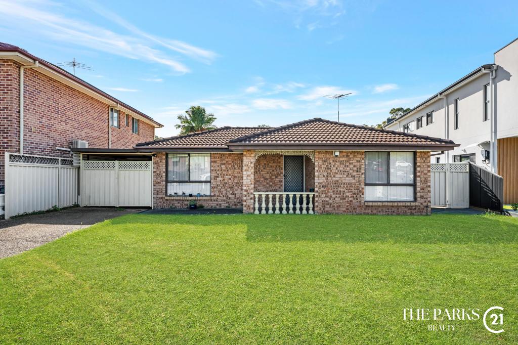 51 Bettong Cres, Bossley Park, NSW 2176