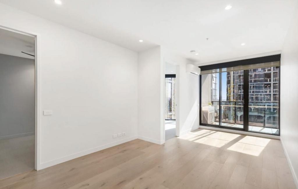 502/3 TARVER ST, PORT MELBOURNE, VIC 3207