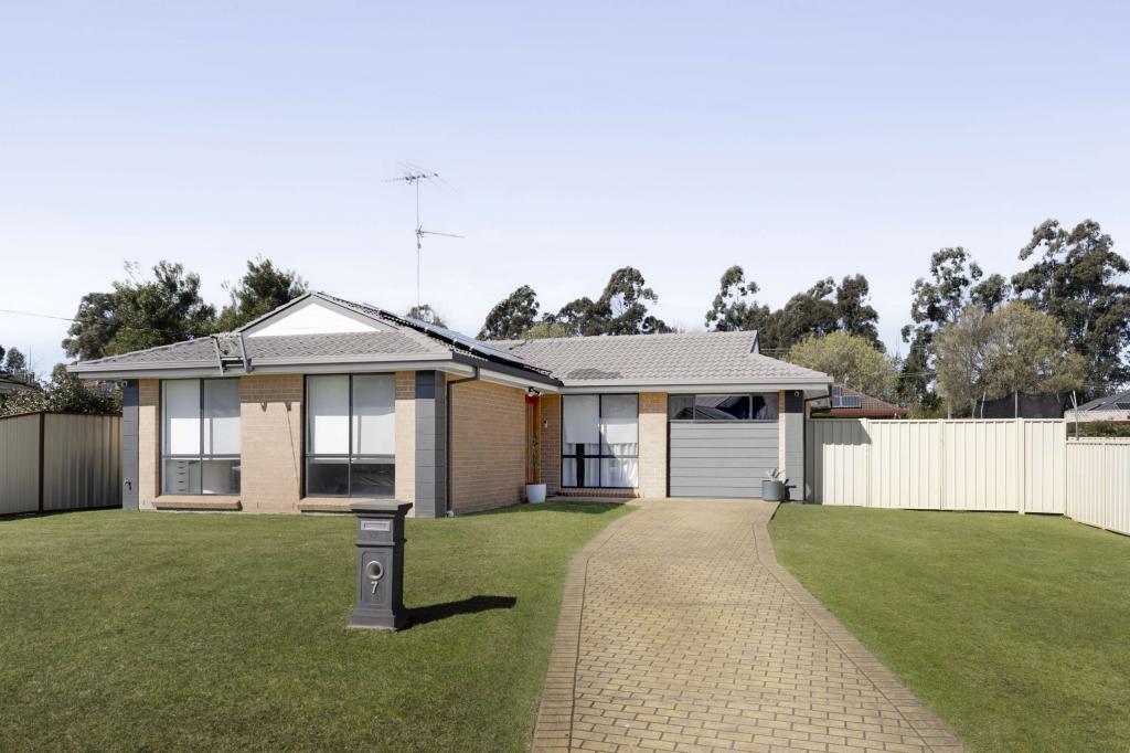 7 Harper Cl, Tahmoor, NSW 2573