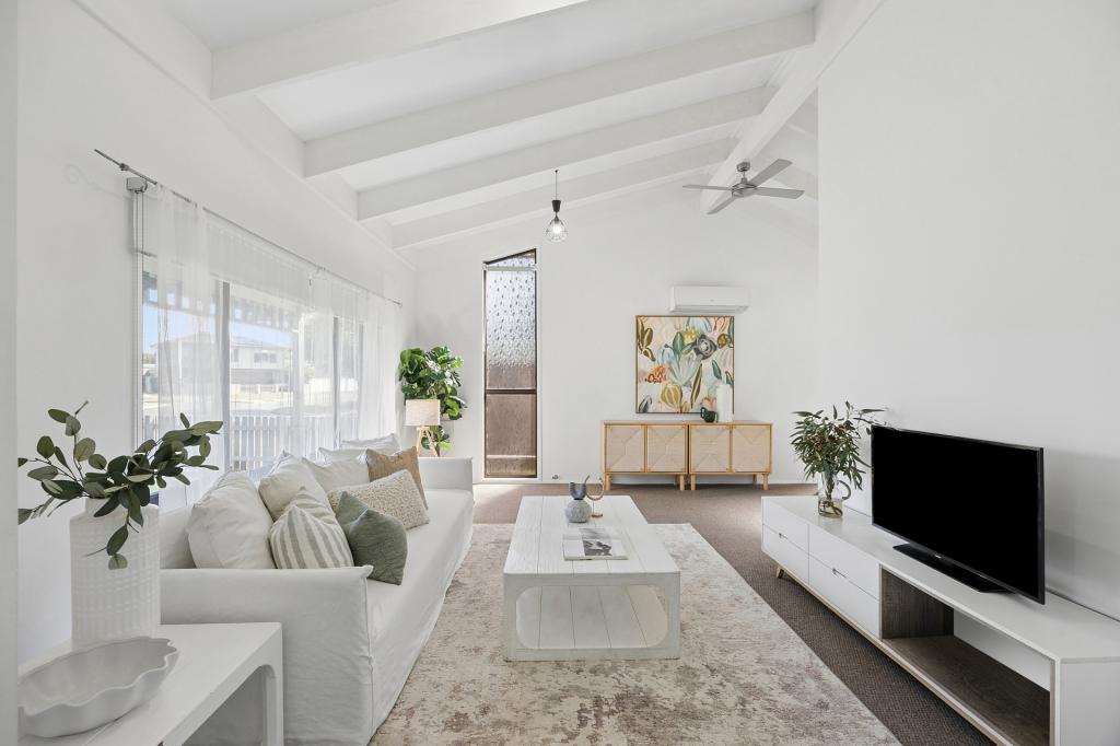 47 Kerry Cres, Berkeley Vale, NSW 2261
