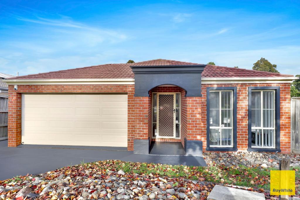 13 WOODRIDGE CRES, DOREEN, VIC 3754