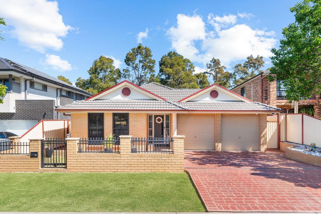 13 Hannan Pl, Prairiewood, NSW 2176