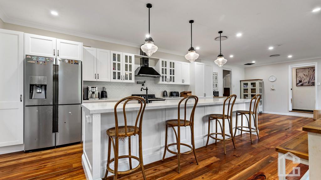 57 Birdwood Ave, Winmalee, NSW 2777