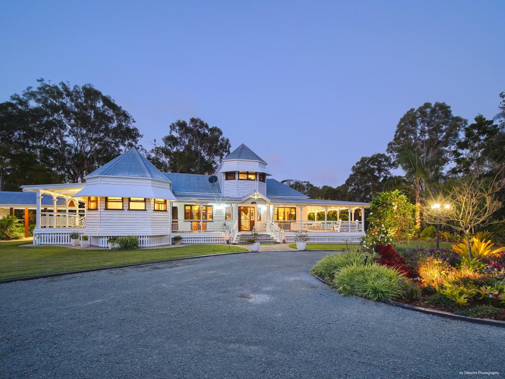 12 Burralong Dr, Wondunna, QLD 4655