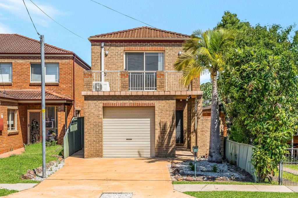 11c Throsby St, Fairfield Heights, NSW 2165