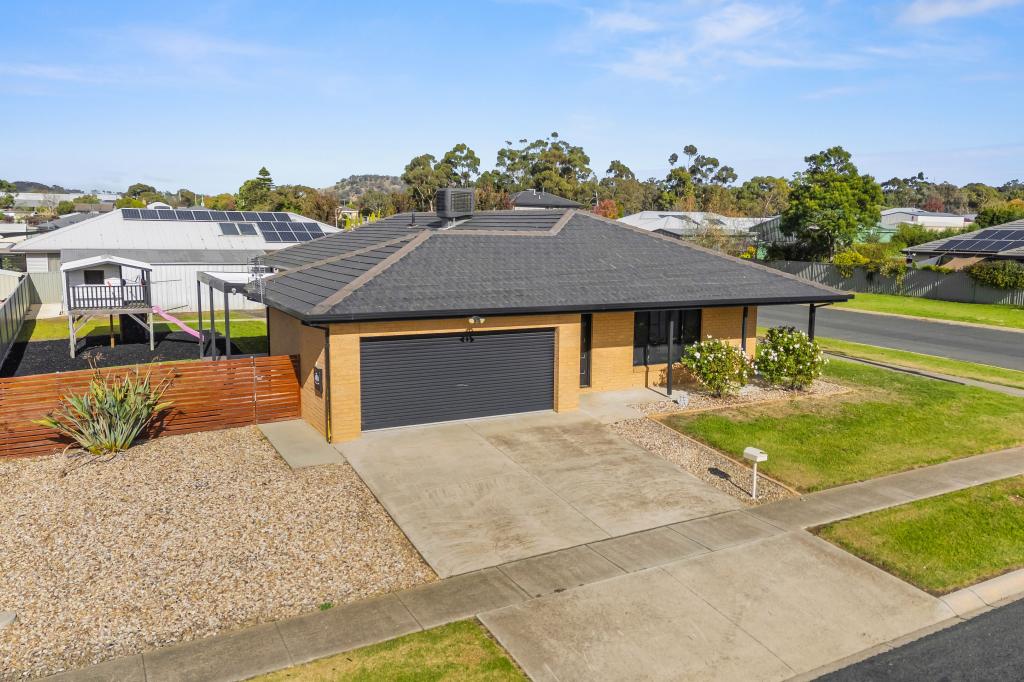 33 Elizabeth St, Ararat, VIC 3377