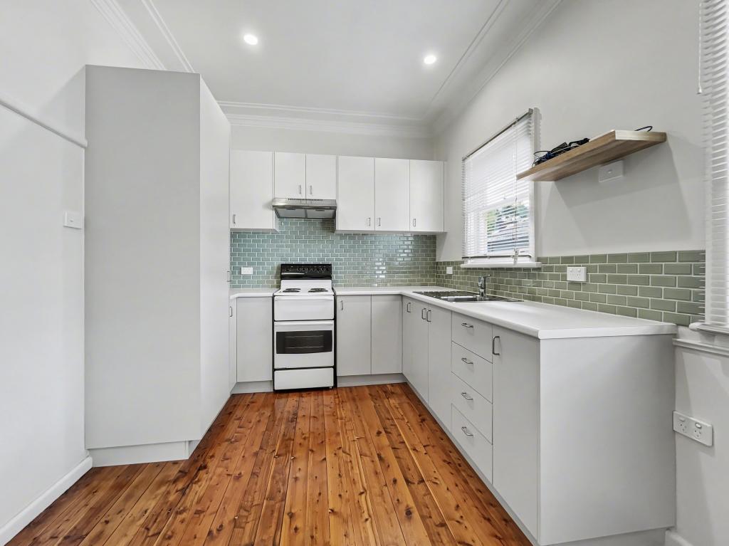 2/131 Prince Edward Dr, Dapto, NSW 2530