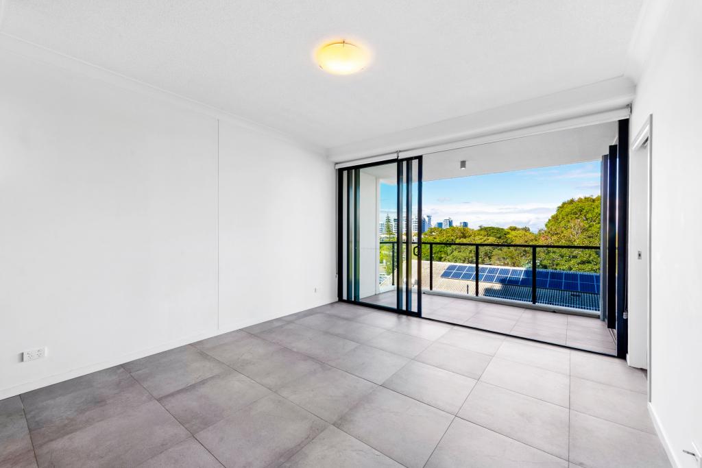 404/372 Marine Pde, Labrador, QLD 4215