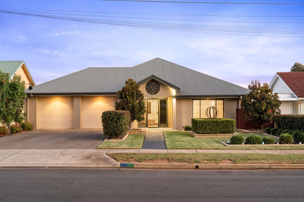 9 Murray Ave, Clearview, SA 5085