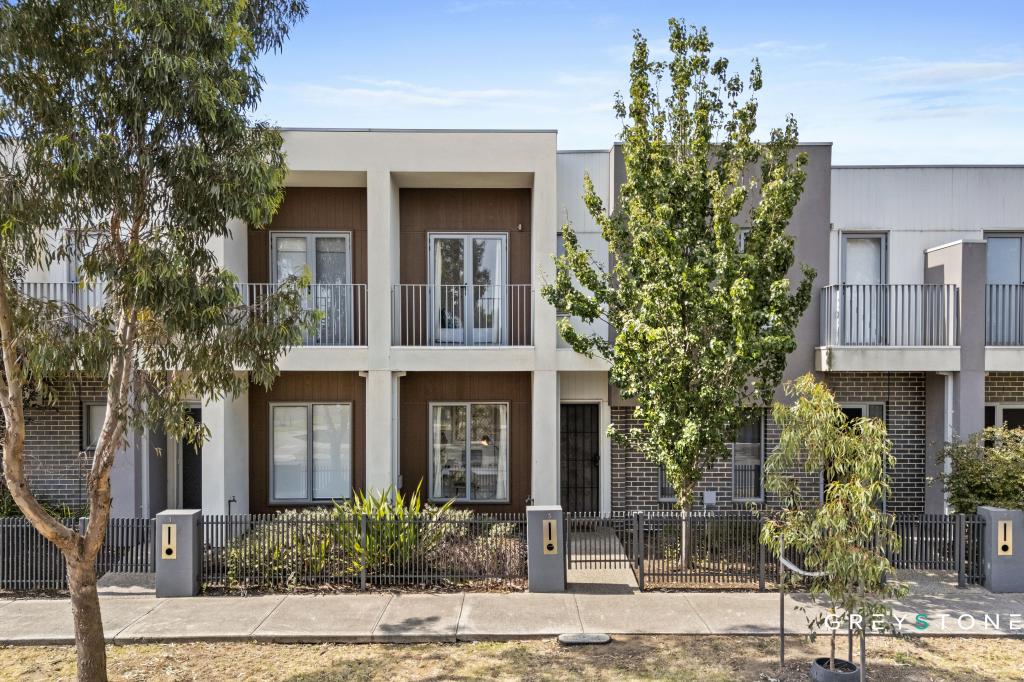 5 PENNYROYAL AVE, TRUGANINA, VIC 3029