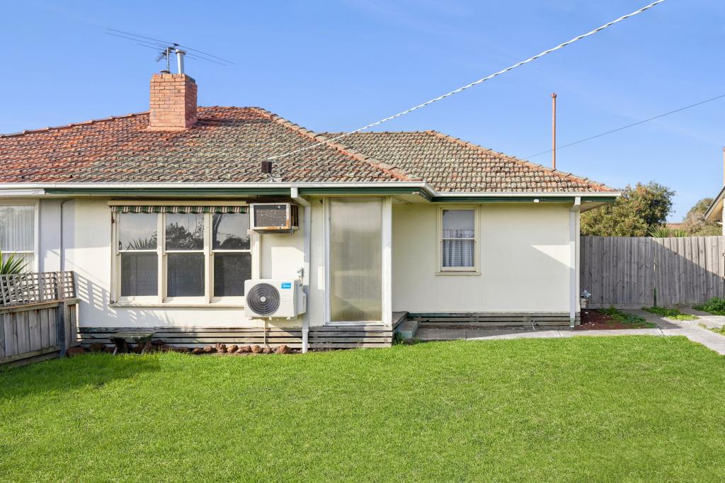 8 Robin Ave, Norlane, VIC 3214