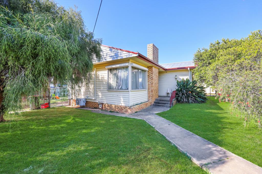 1 David St, South Tamworth, NSW 2340