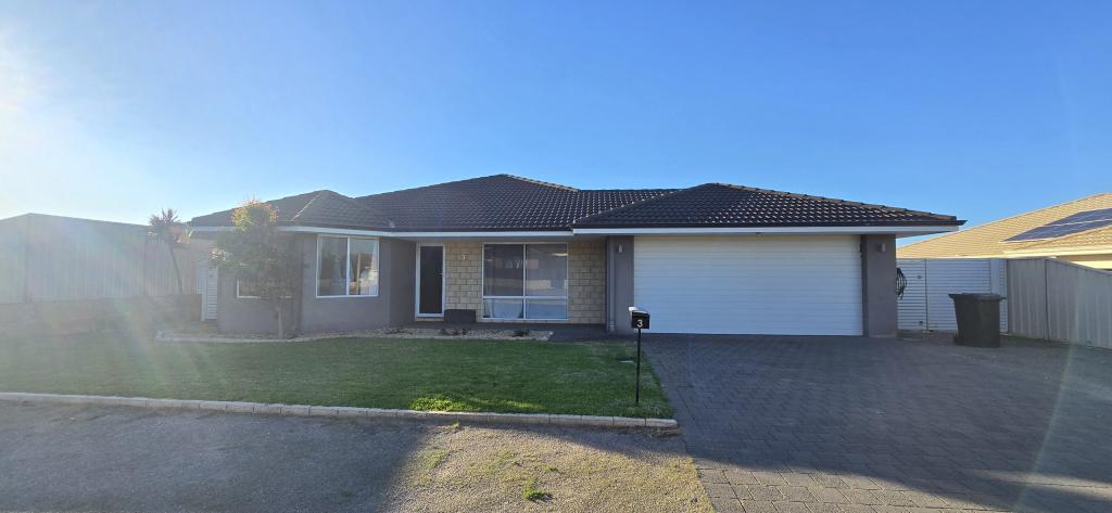 3 Colonen St, Wandina, WA 6530