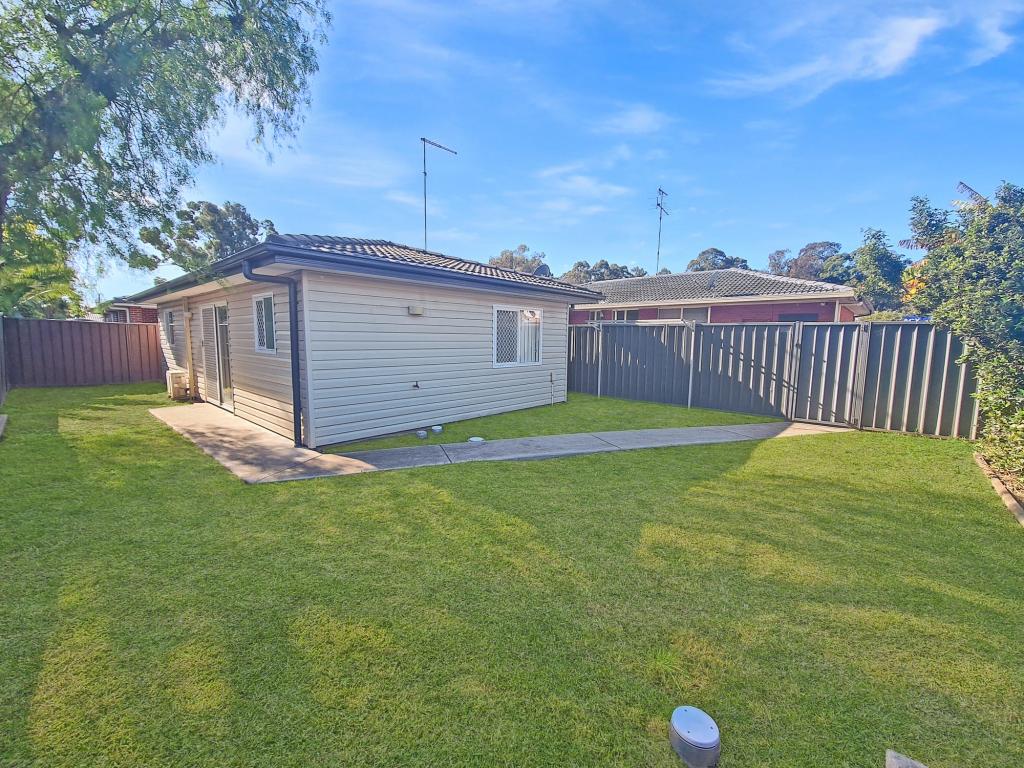 45a Melville Rd, St Clair, NSW 2759