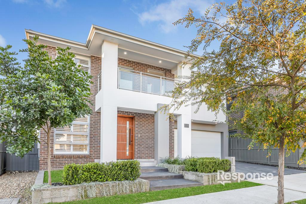 31 PASSIONFLOWER ST, MARSDEN PARK, NSW 2765