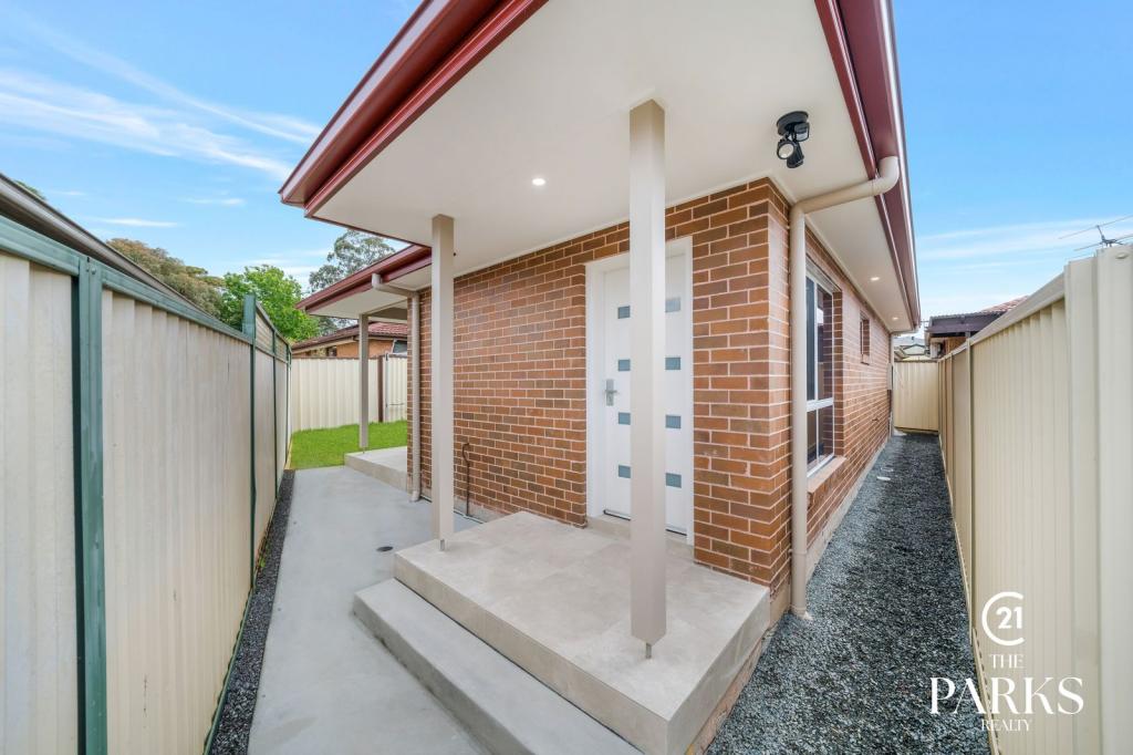 11a Benghazi St, Bossley Park, NSW 2176