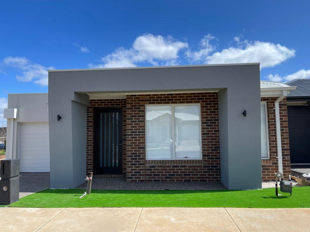 43 Anghor Dr, Fraser Rise, VIC 3336