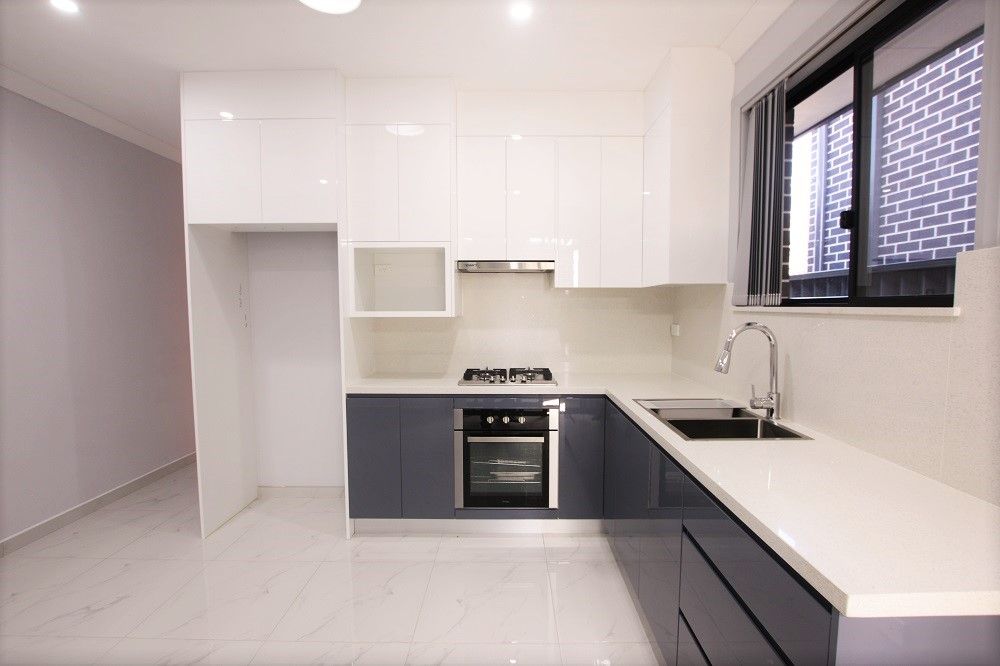 13b Larkham St, Oran Park, NSW 2570