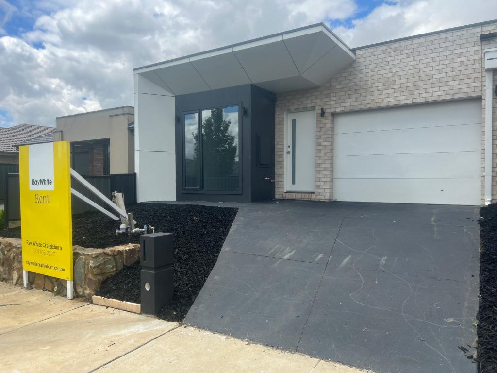 10 Ortakoy St, Craigieburn, VIC 3064