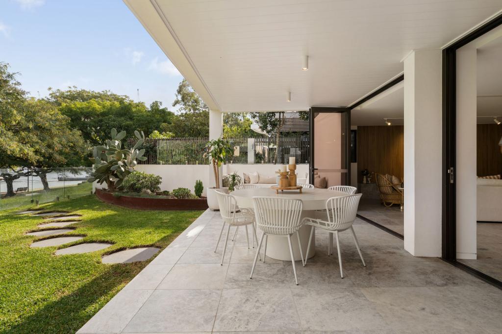 1/160 Oxlade Dr, New Farm, QLD 4005