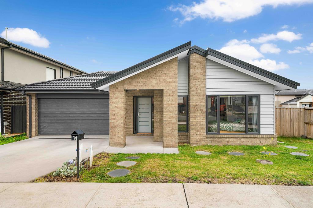 14 Walter St, Charlemont, VIC 3217
