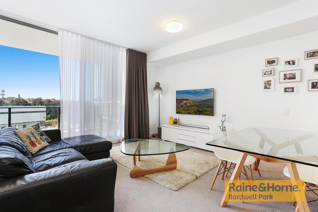 408/16 BRODIE SPARK DR, WOLLI CREEK, NSW 2205