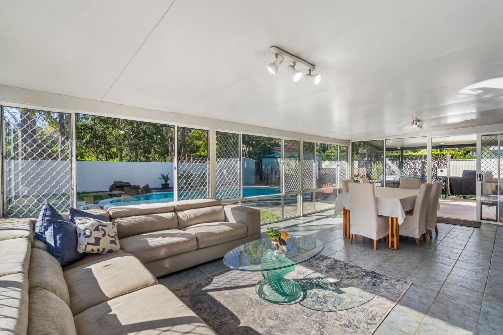 15 Mualla Dr, Ashmore, QLD 4214