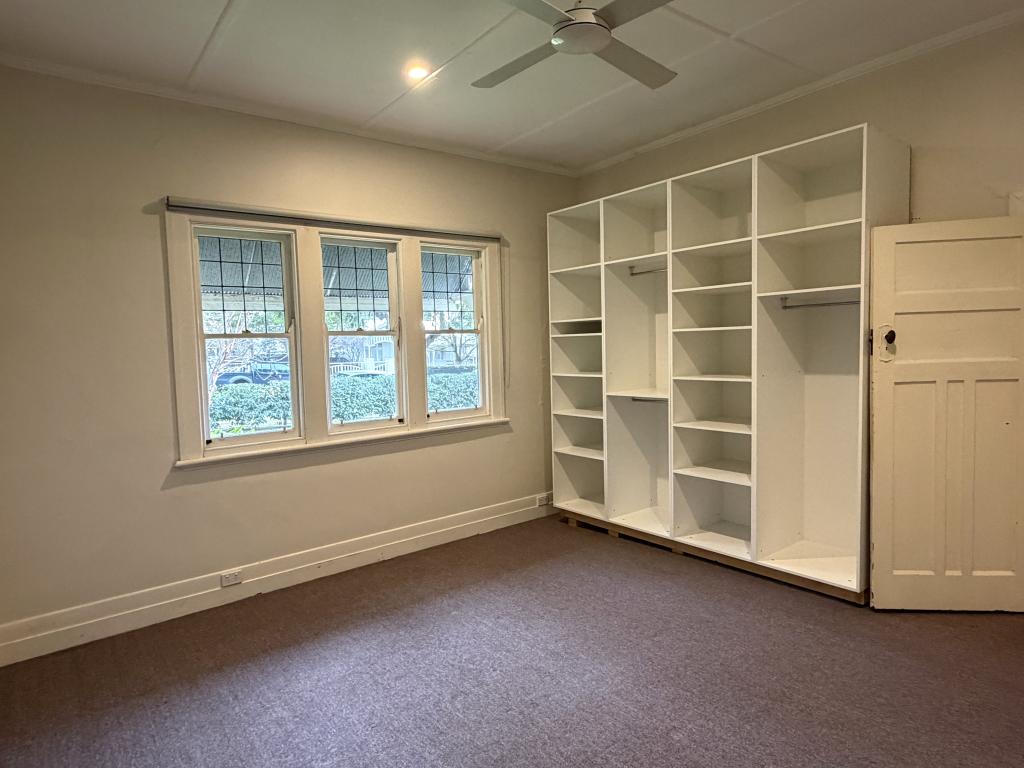 2/31 Volum St, Manifold Heights, VIC 3218