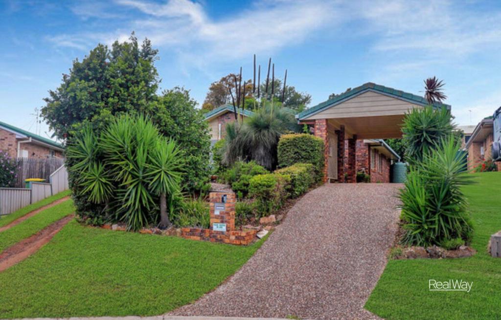 1 Quinlan Ct, Darling Heights, QLD 4350