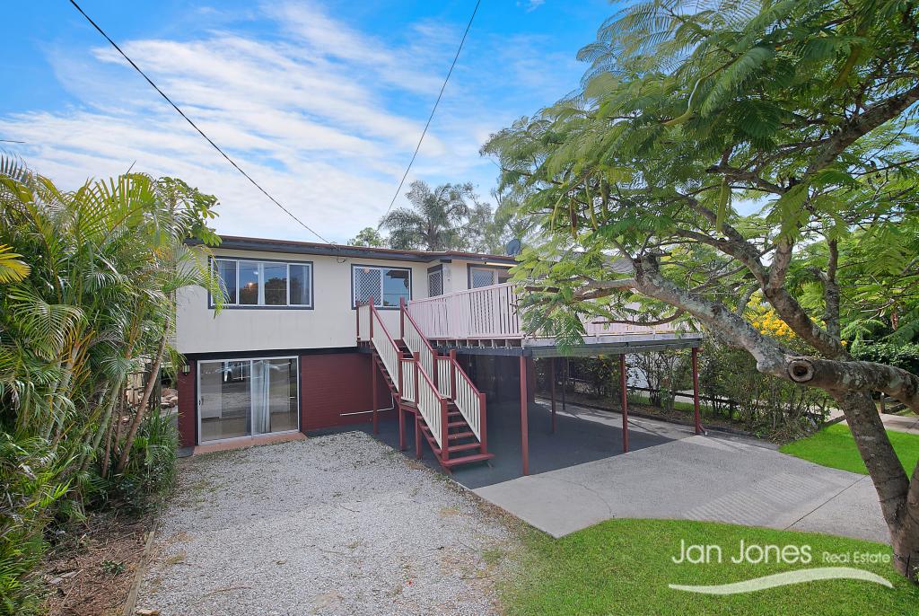 13 Baringa St, Clontarf, QLD 4019