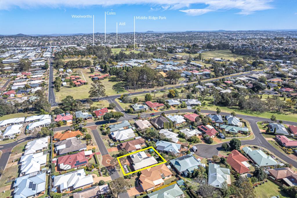 15 May Ct, Middle Ridge, QLD 4350