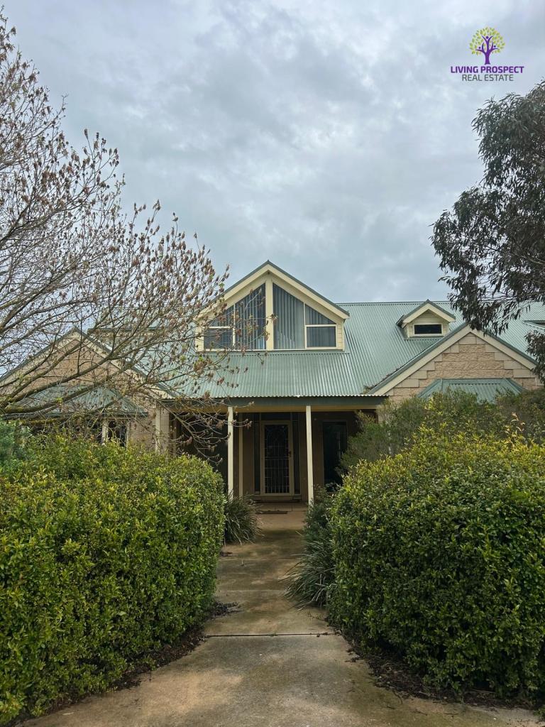105 Dickins Rd, Mount Duneed, VIC 3217
