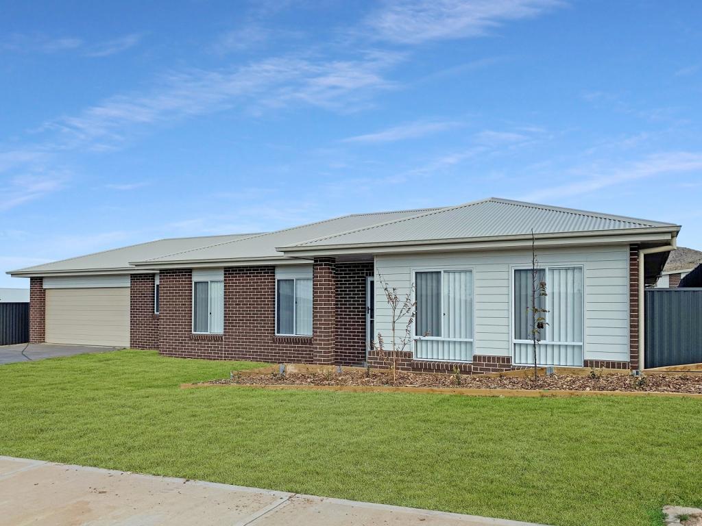 18 Knox Cres, Caerleon, NSW 2850