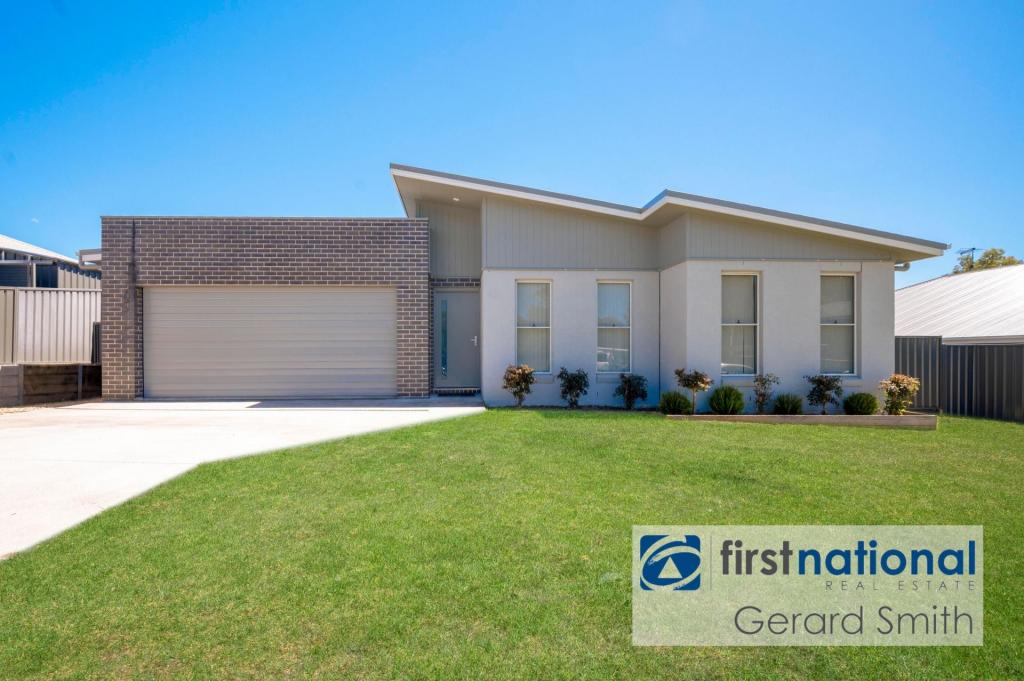 18 Kurrajong Cres, Tahmoor, NSW 2573