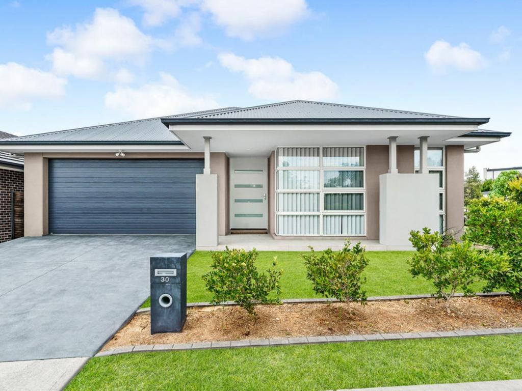 30 Williamson St, Oran Park, NSW 2570