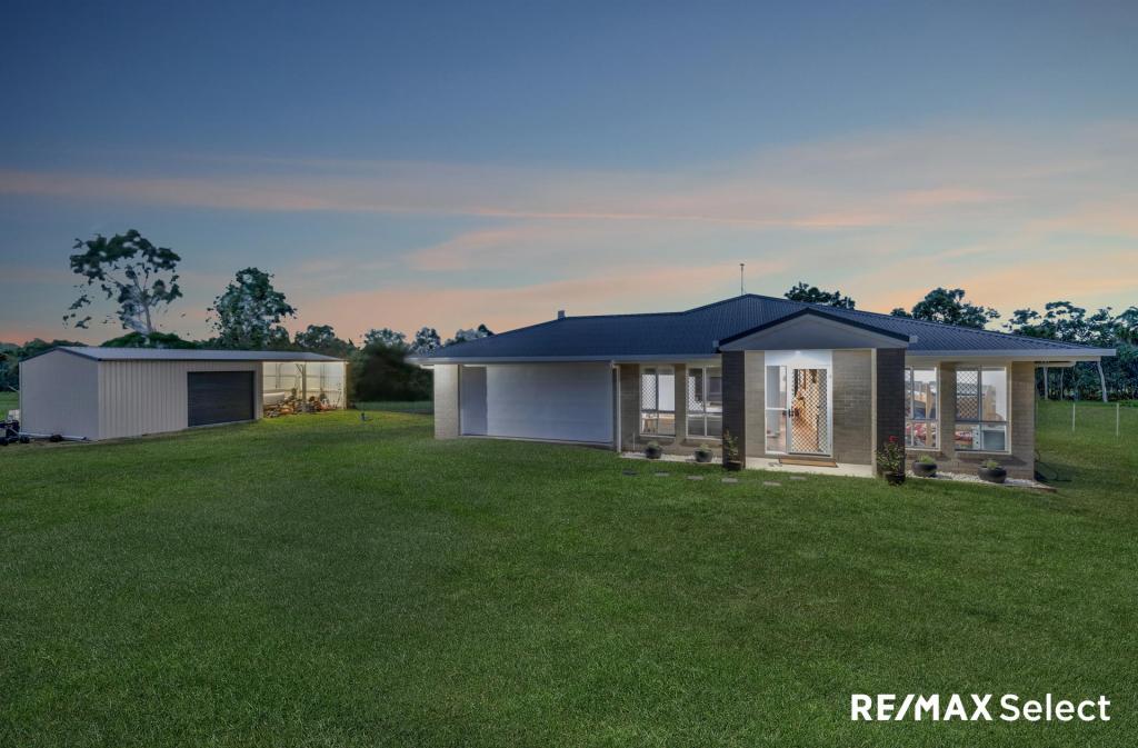 169 Moonlight Dr, Sarina, QLD 4737