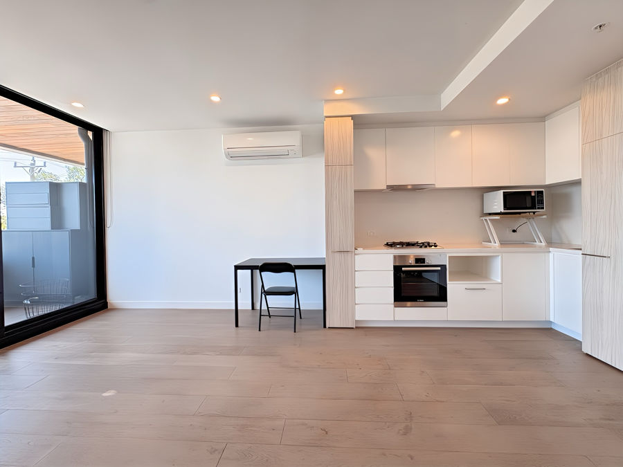 15 IRVING AVE, BOX HILL, VIC 3128