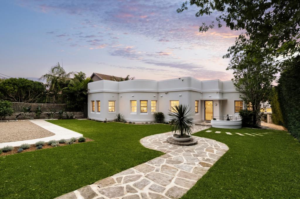 19 Palmerston Pl, Seaforth, NSW 2092