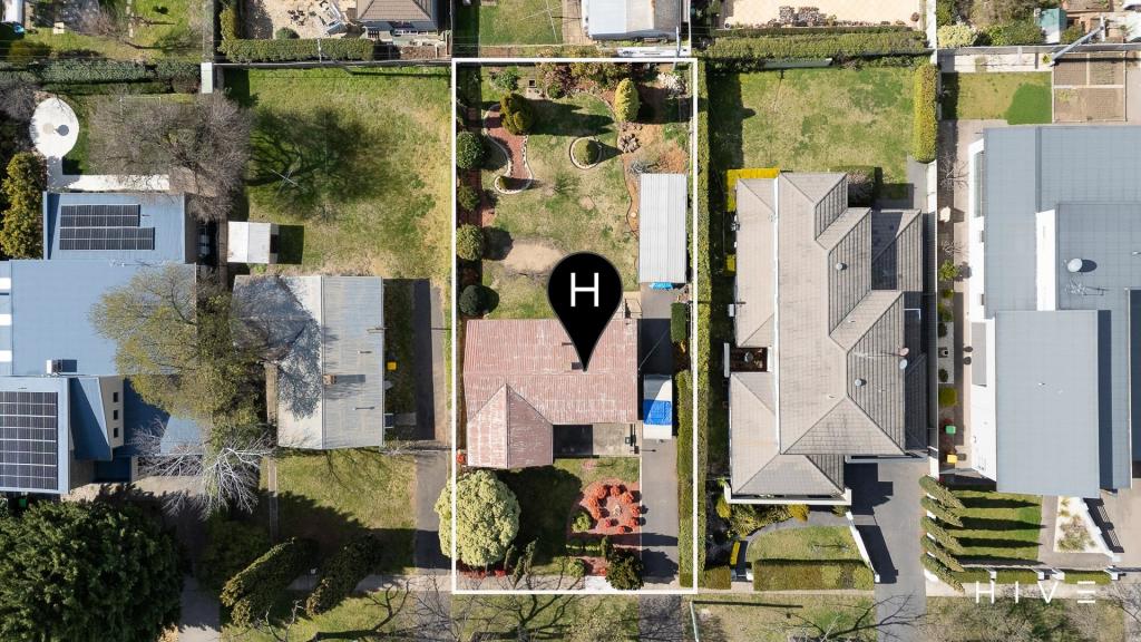 18 Nathan St, Deakin, ACT 2600