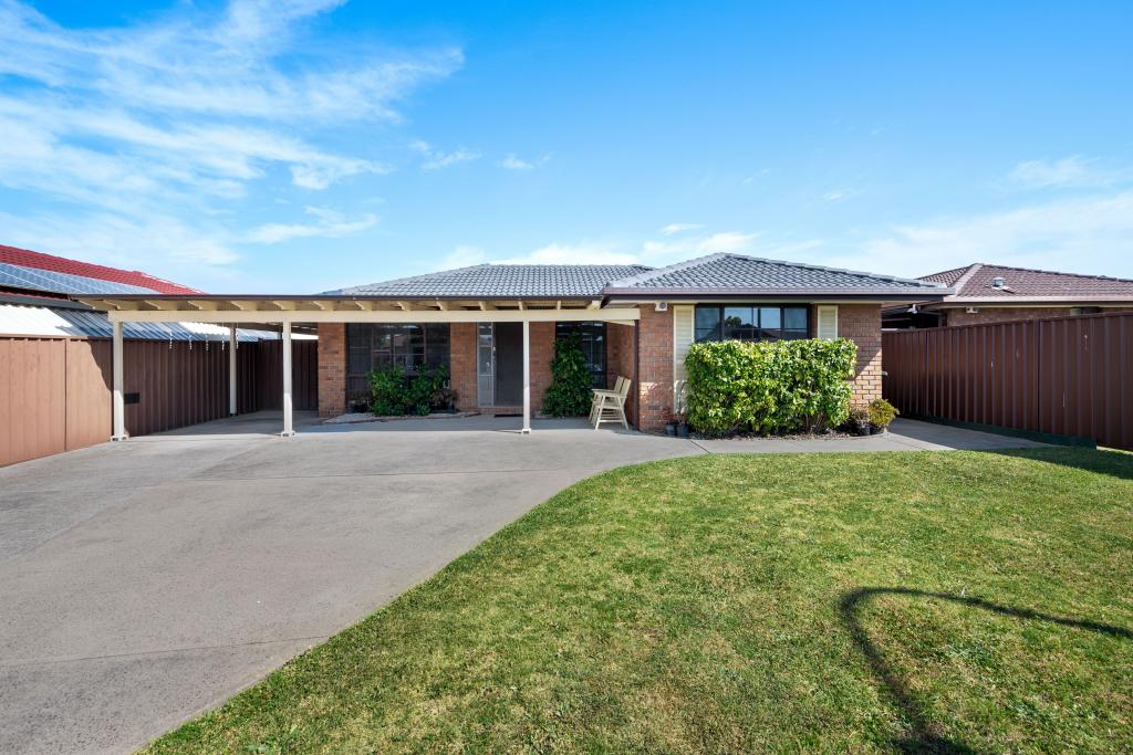 11 Alroy Cres, Hassall Grove, NSW 2761